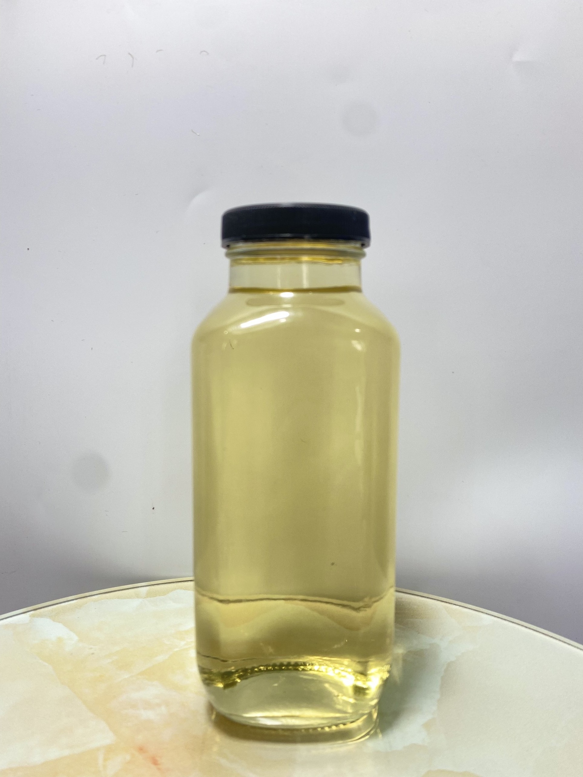 (KIM) RBD - REFINED COCONUT OIL/ HOT OIL PRODUCT FROM VIETNAM WITH HIGH QUALITY AND LARGE QUANTITY READY TO EXPORT