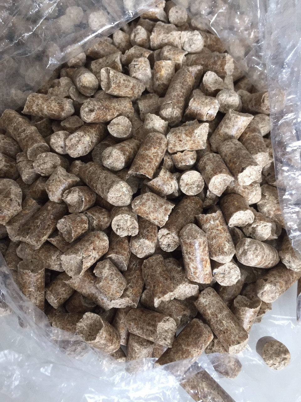 Vietnamese Top Products Dried Tapioca Residue Pellet Grade Feed Grade Pig Dog Cattle Horse Made Soybean Blood Meal Packaged Bag