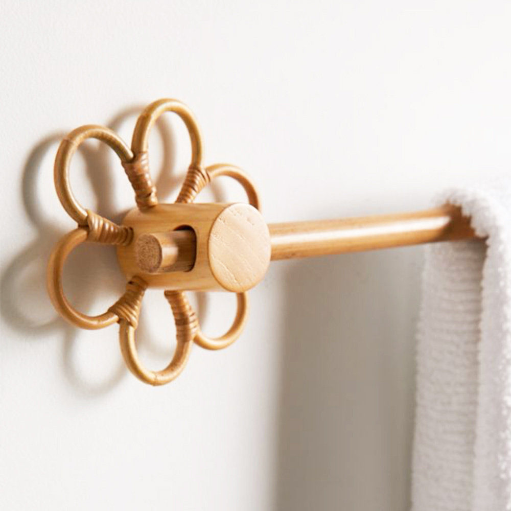 Flower Charm Rattan Towel Bar Wholesale For Bathroom Wall Mounted Bathroom Accessory Towel Rail Towel Wholesale