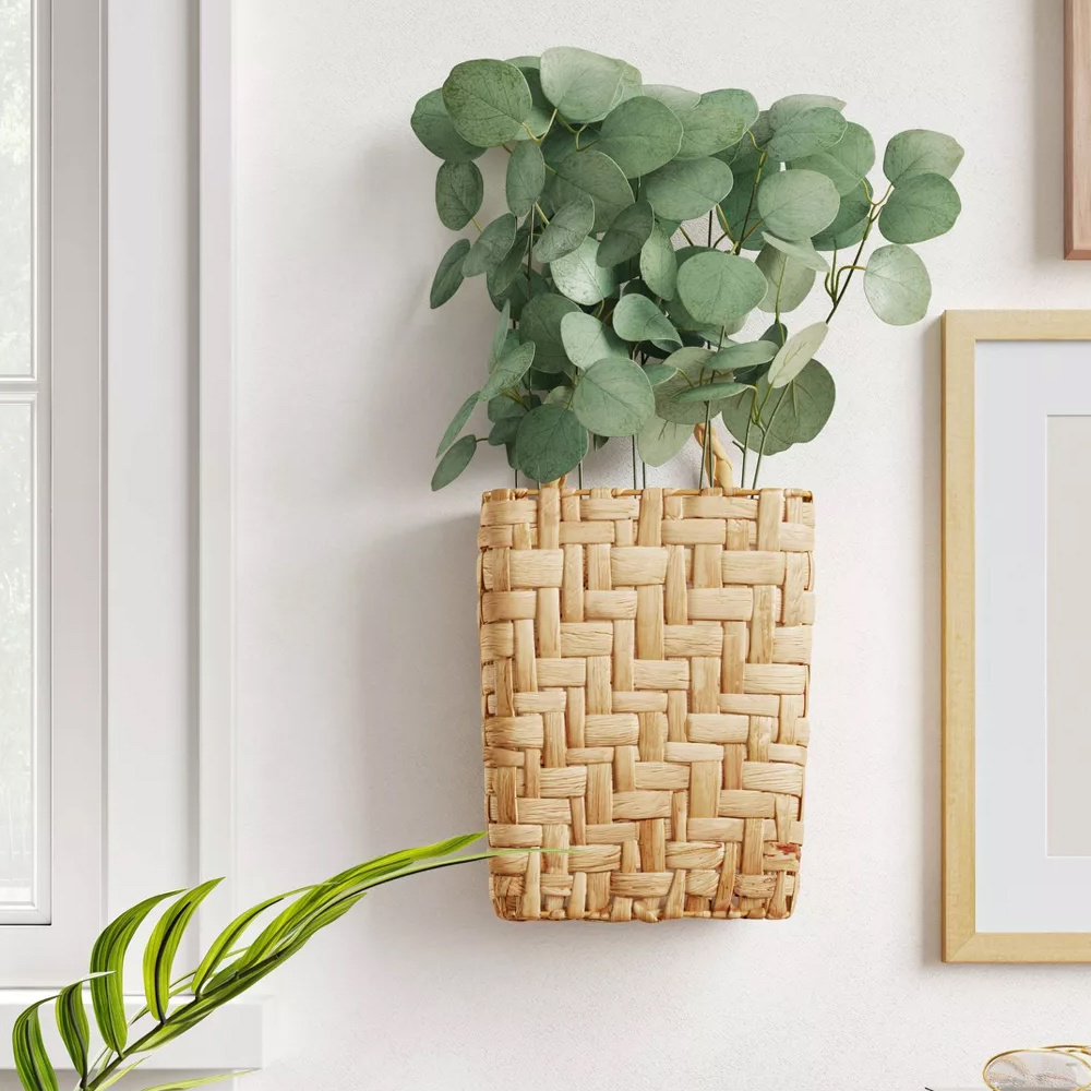 Trending Design Natural Water Hyacinth Wall Planter,  Wall Hanging Pot For Decoration Wholesale Made In Vietnam