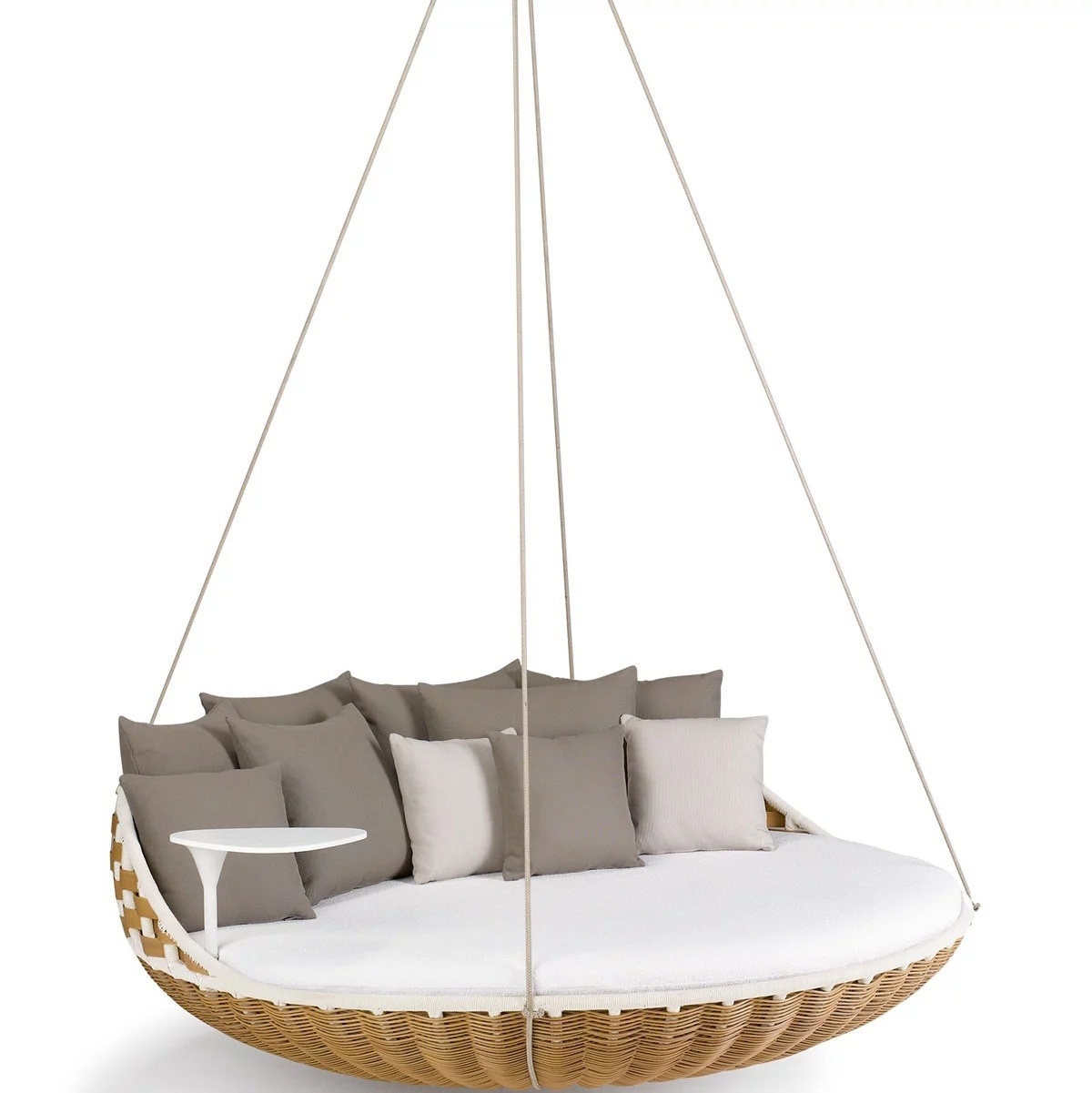 Leisure garden outdoor furniture with suspended seat modern round shaped hanging PE Rattan daybed