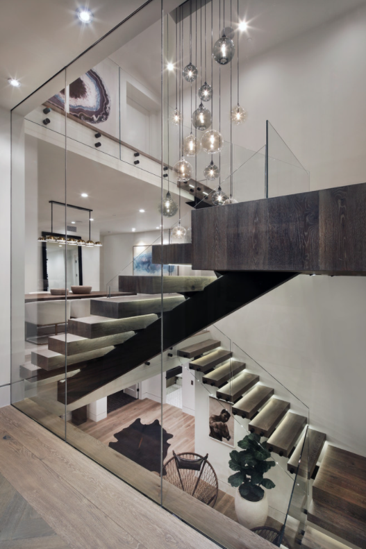 VIKO Glass Wood Stairs Design Indoor Mono Stringer Staircase