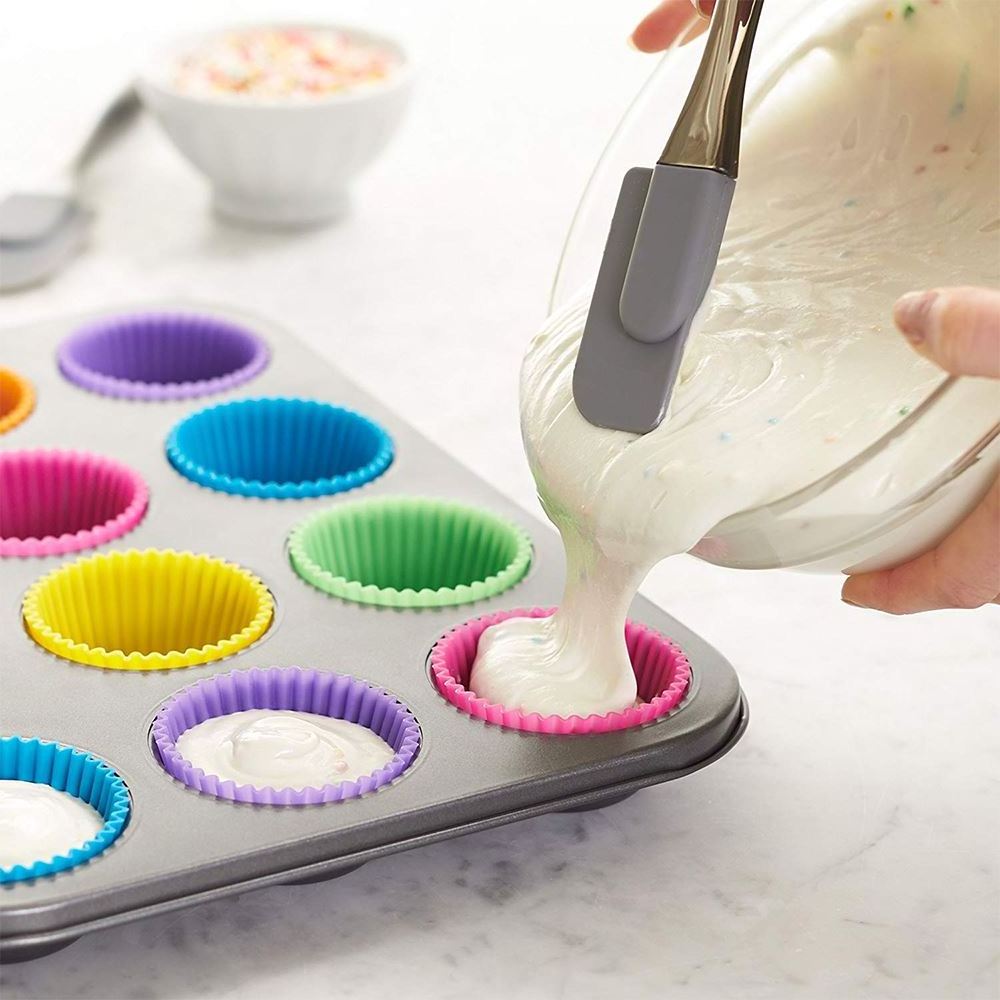 Custom Reusable Standard Size Non-stick Cake Baking Muffin Cups Molds Silicone Cupcake Liner