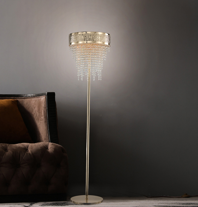 2024 Modern luxury chandelier nordic style Gold all-copper luxury crystal floor lamp Modern floor lamp