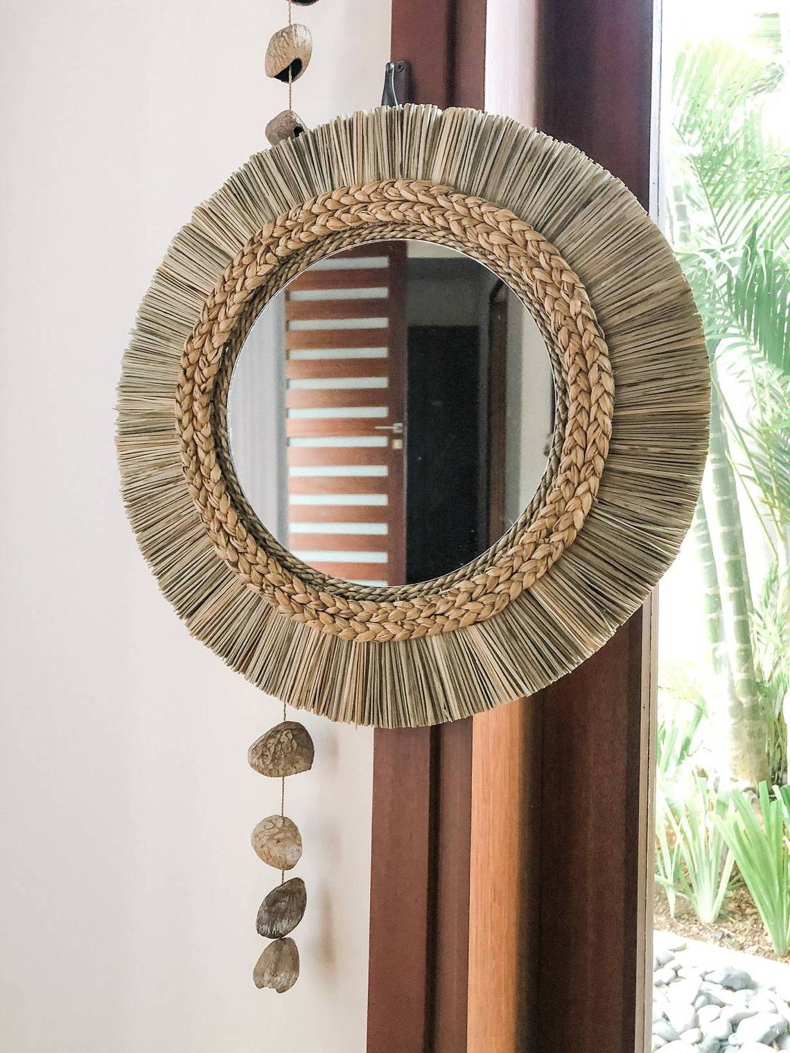 Classic Light Bathroom Furniture Vietnam Round Recycled Pine Wood Decor Bath Wall Mirror