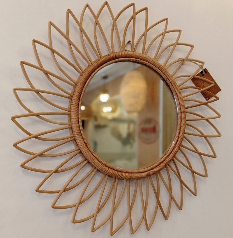 Flower rattan decorative wall mirror Wall Hanging Rattan mirror Art decor