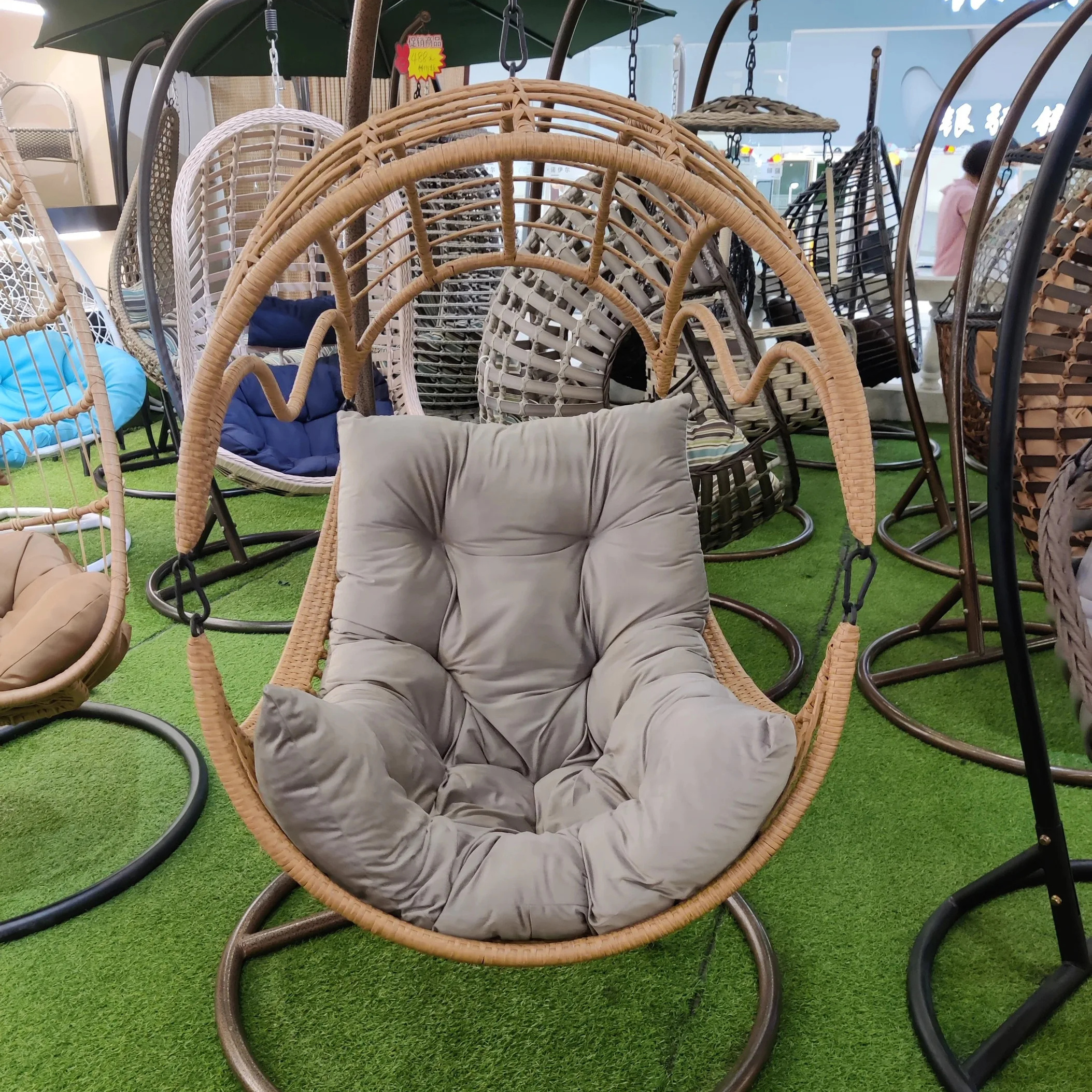 Hot Sale Outdoor Indoor Furniture Garden Living PE Rattan Waterproof Hanging Egg Swing Chair With Stand with Good Quality