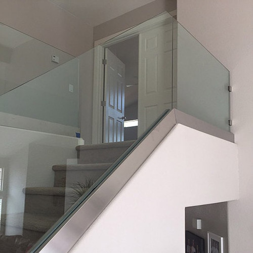 Wholesale 304 316 Customized Frameless Balustrade Balcony  Staircase Aluminum U Channel  Glass  Railing