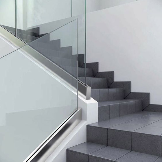 Wholesale 304 316 Customized Frameless Balustrade Balcony  Staircase Aluminum U Channel  Glass  Railing