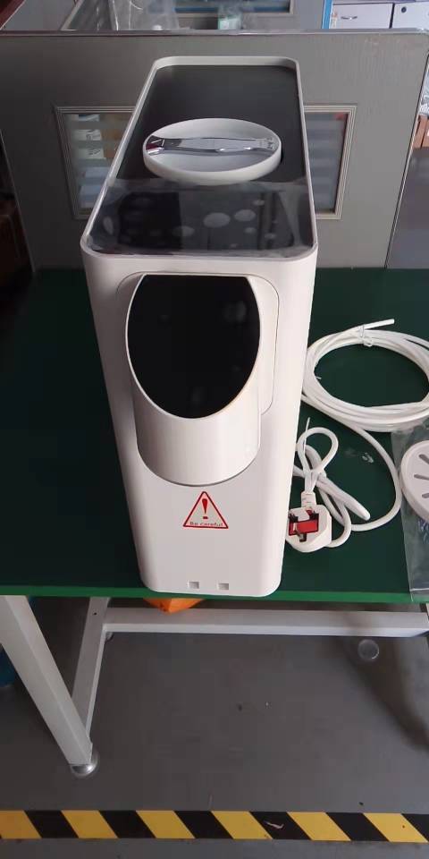 ODM / OEM / RO Water Filter Instant Hot and Cold funtion Desktop Water Dispenser