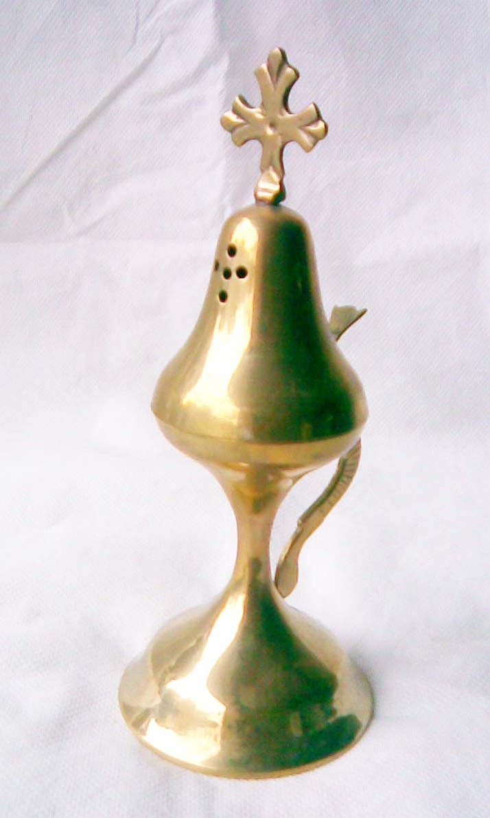 brass hand made embossed incense burner for temple church and religious places and spa