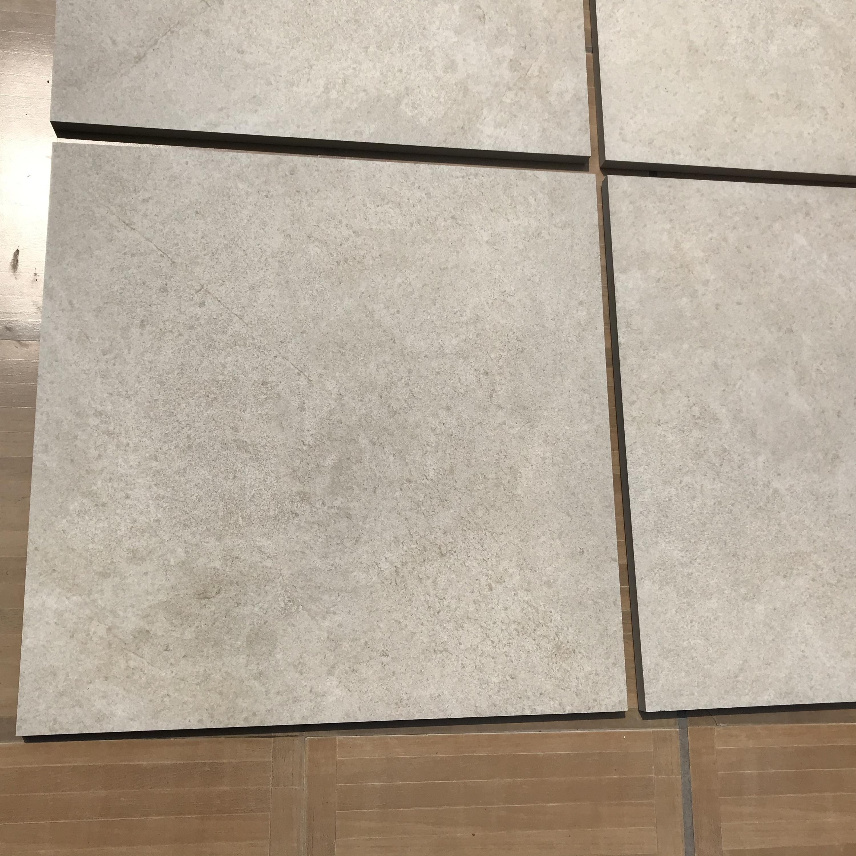 R11 Rectified Surface Ready to Ship Heavy Duty Outdoor Porcelain 600x600mm Monolith Crema Floor Tiles For Hotel Europe Quality