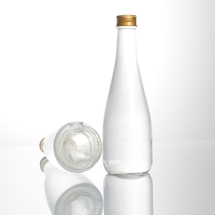 High Quality super flint round beverage water bottle refillable soda drink glass With Screw Cap Crystal Drop Clear Bottle Glass