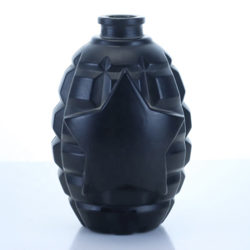 Wholesale Hot Quality Grenade Bottles 500ml Mermaid Shape Bottle Vodka Glass Black 750ml 500ML Screen Printing Wine Packing Cork