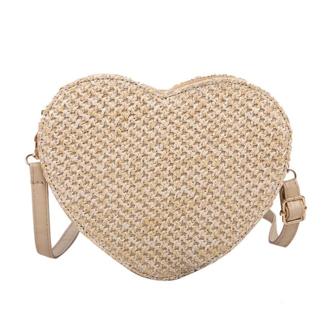 2022 wholesale heart shape straw beach bag sling bag woman, designer love lady handbag straw pouch rattan bag