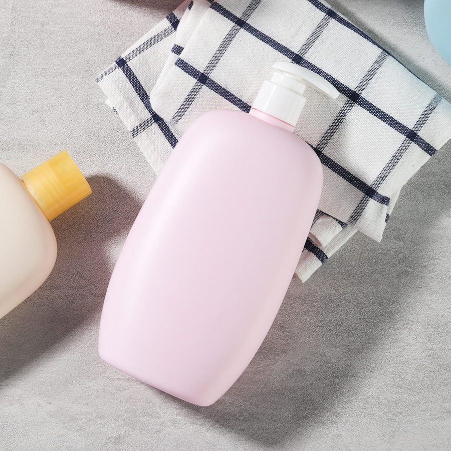 Eco-friendly Yellow Beige 300ml 500ml Soft Touch HDPE Cosmetic Packaging Body Lotion plastic Shampoo Bottles