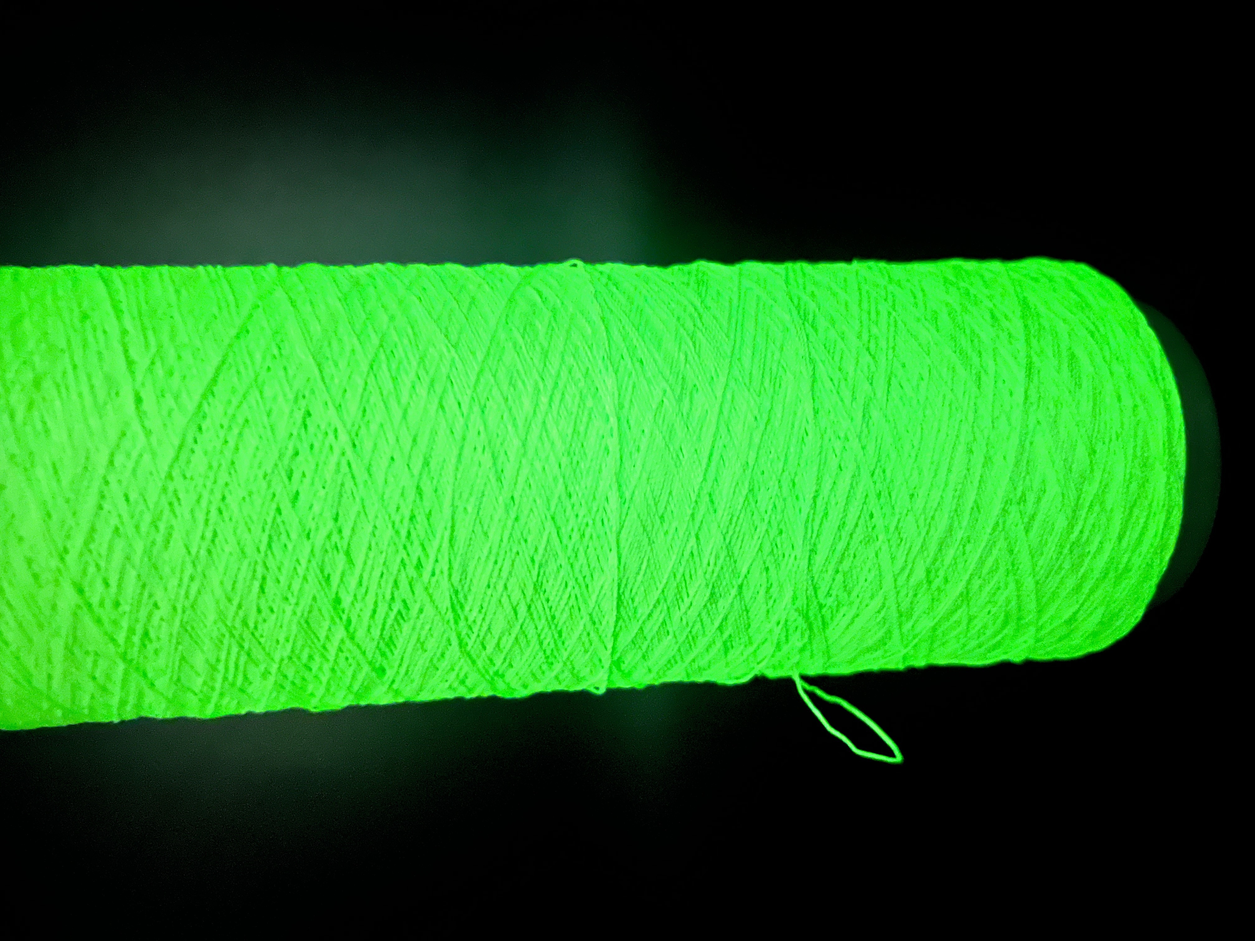 New Materials 150D Polyester Luminous Yarn Recycled Functional Luminous Yarn Glowing Yarn Materials For Shoes Bands