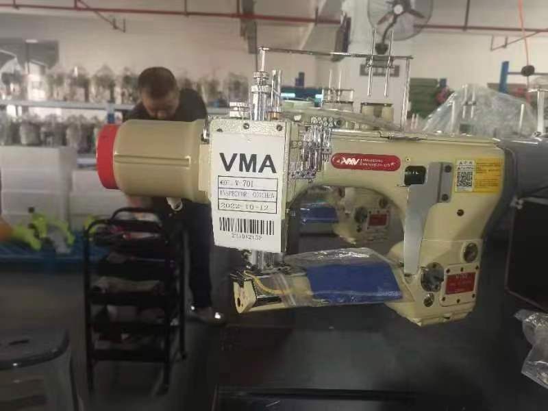 VMA industries taiwan design with auto presser foot lifter and air suction 4 needle 6 thread flat lock sewing machine