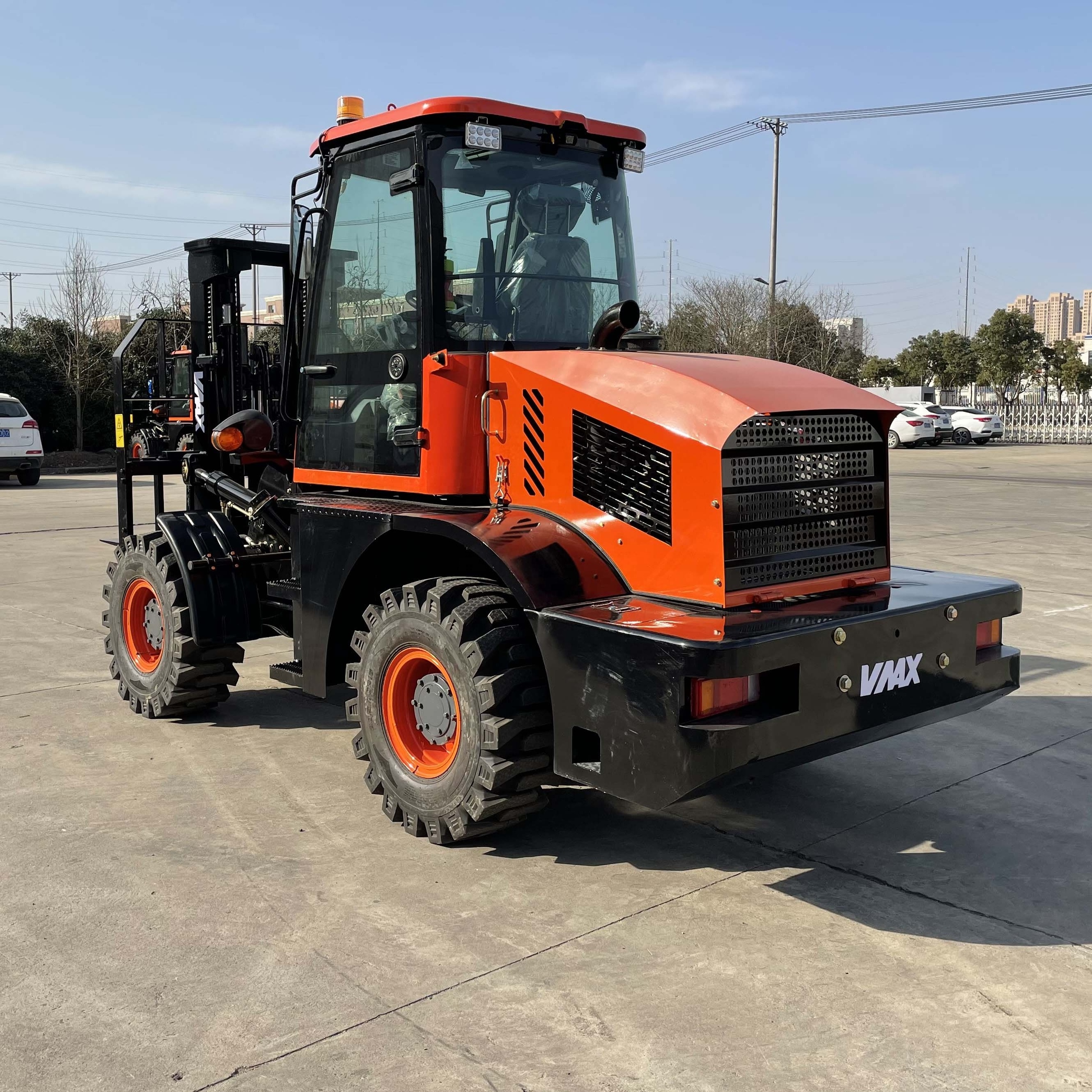 4X4 4WD off road 3ton 4ton 5ton diesel rough terrain forklift powerful engine cabin driving high clearance for outside working