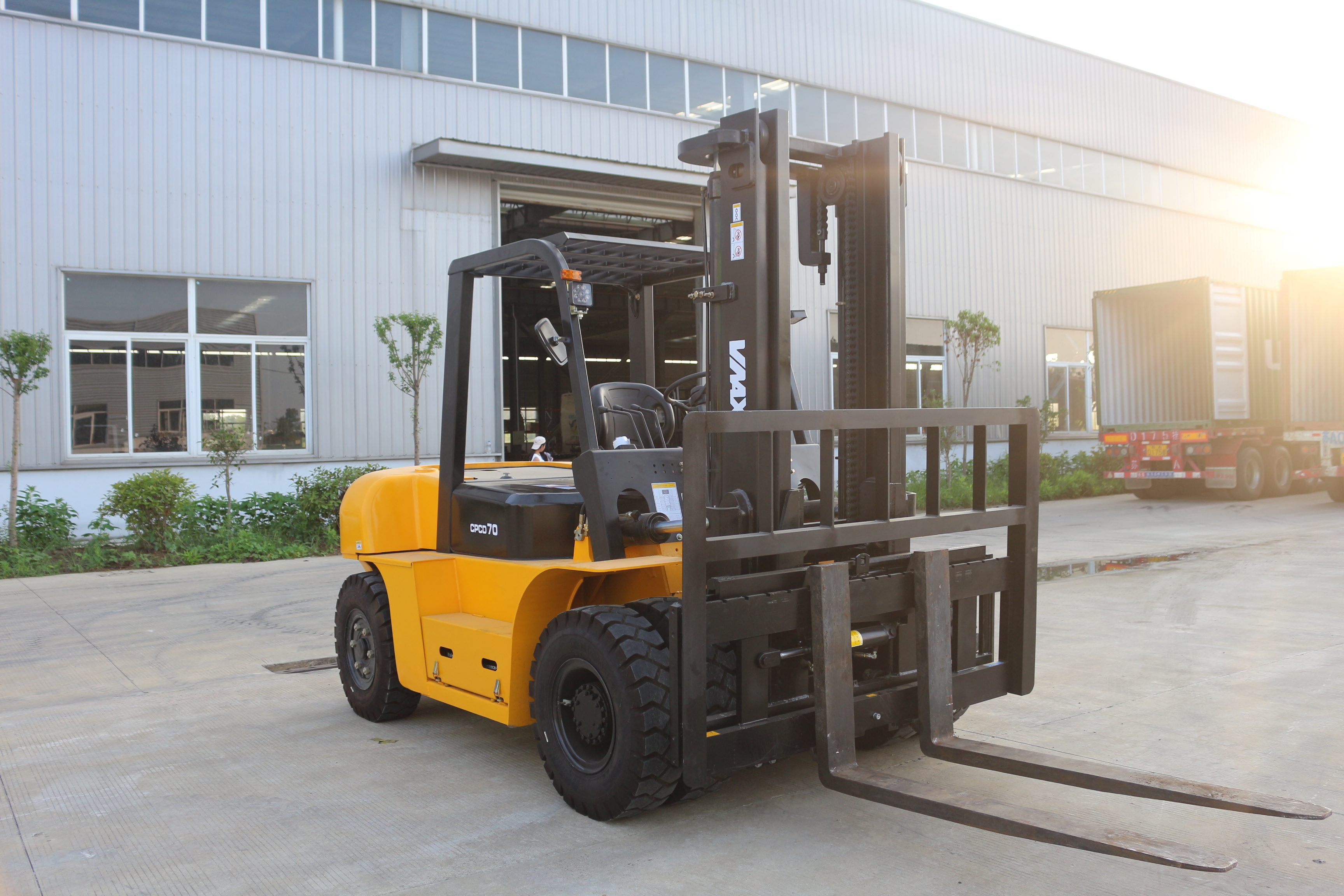 Forklift 7 ton diesel forklift with Japan  Engine Hydraulic 7000 kg Forklifts