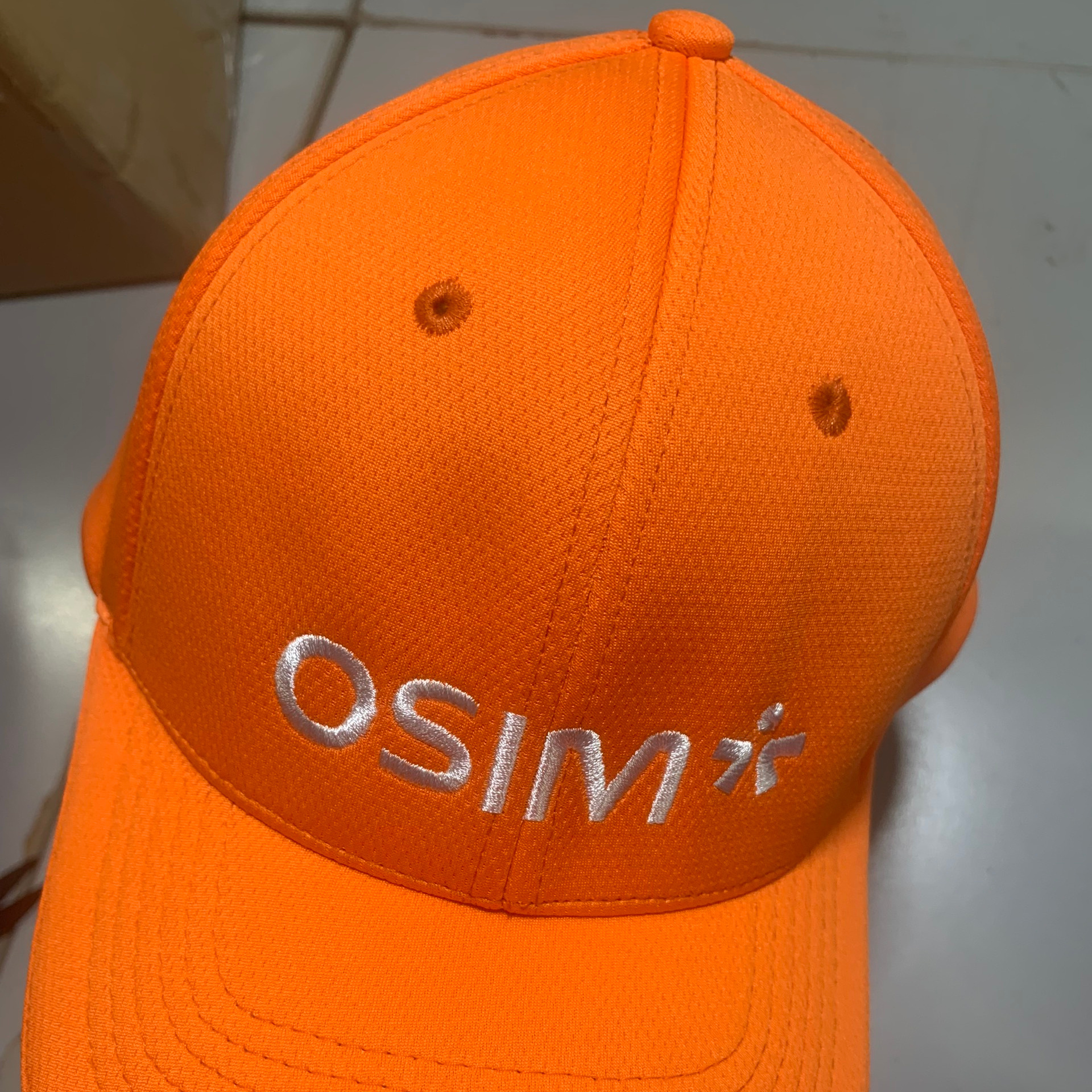 New design wholesale high quality  hat custom logo for men and women sport form hat good price more colourful embroidery logo