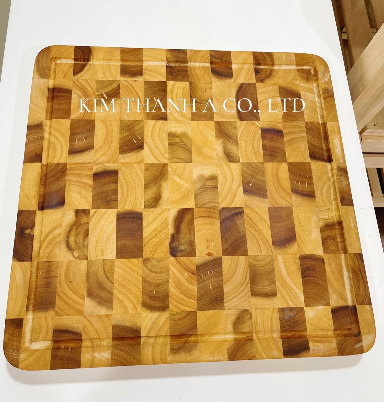 Wholesale Factory-Priced Wooden Chopping Blocks Kitchen Cutting Board in Acacia mix Rubber wood for kitchen table top