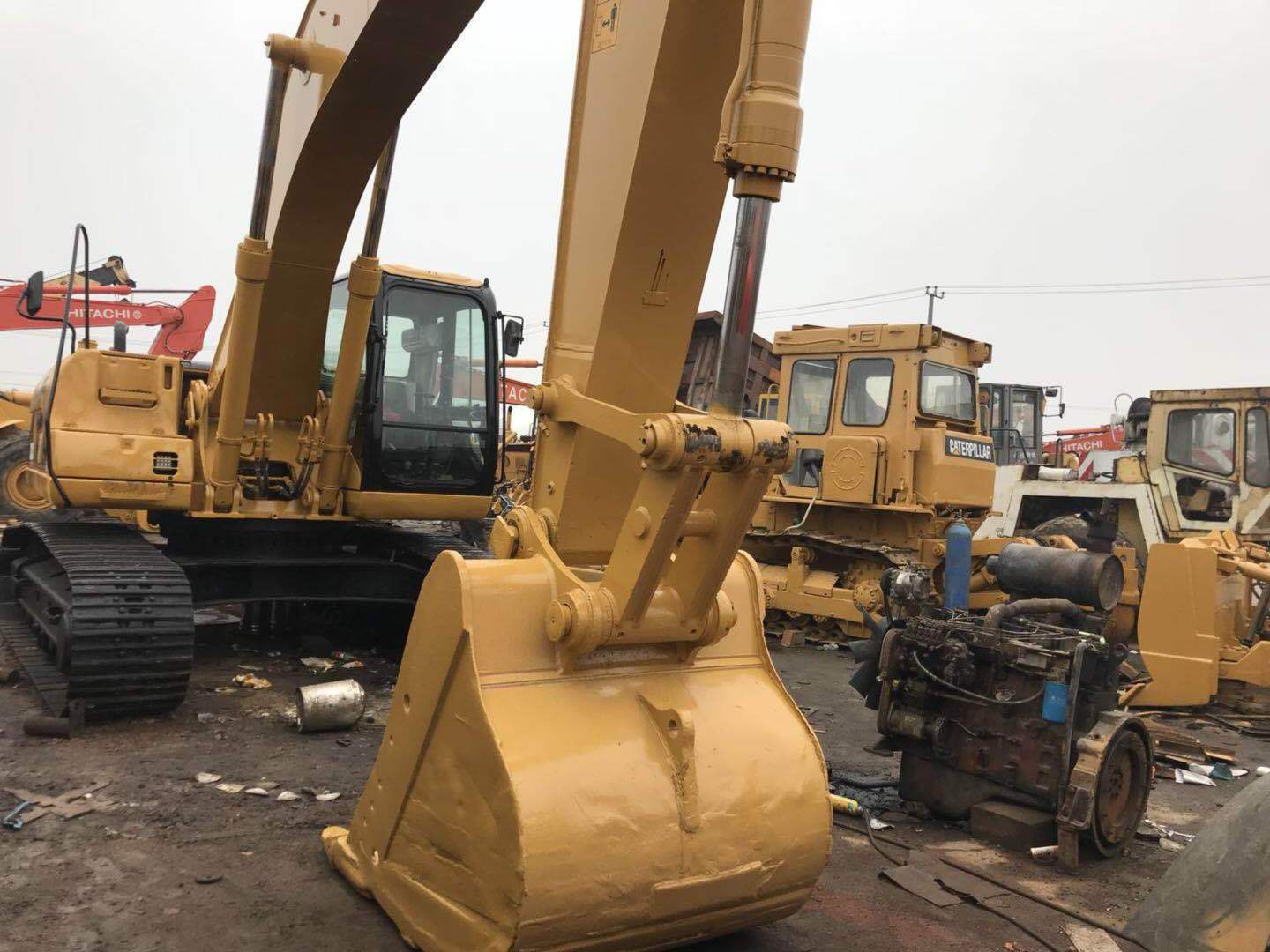 Used CAT 330BL Excavator 320D 325C 330B 330C Caterpillar Used Excavators Machinery in yard for sale