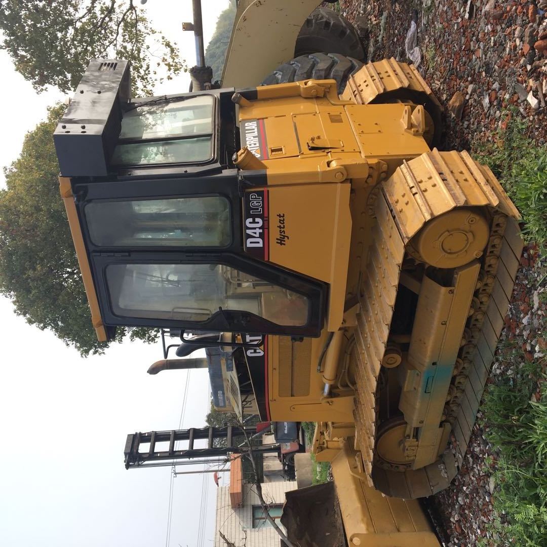 Used Cat bulldozer D4C Mini crawler dozer made in Japan for sale