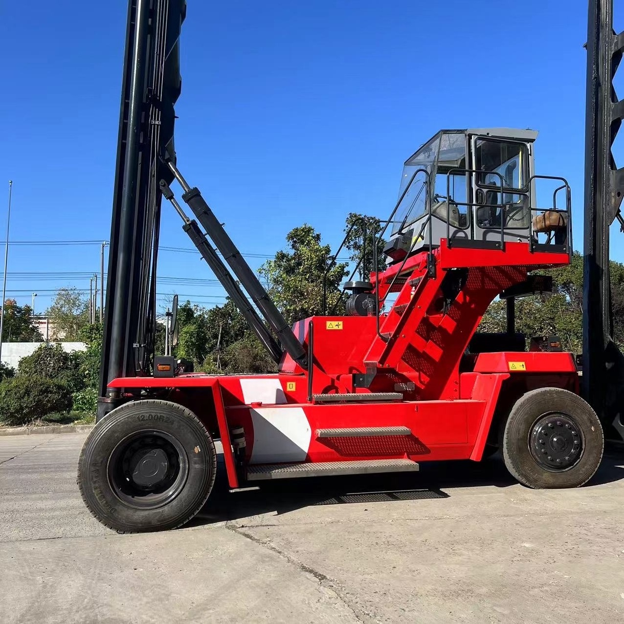 8ton Kalmar container handler Used Kalmar empty container handler DCE80 EMPTY CONTAINER HANDLER