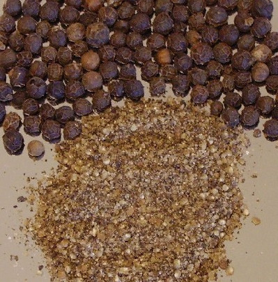 HIGH QUALITY BLACK PEPPER  AT RIGHT PRICE - Dried Black Pepper from Vietnam - Black Pepper at Competitive Price