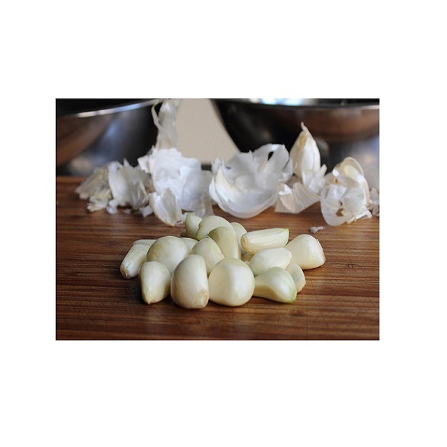 FREE TAX - BIG SALE Vietnam white fresh garlic  - Wholesale for peeled garlic / solo garlic export to China, EU, USA, Korea