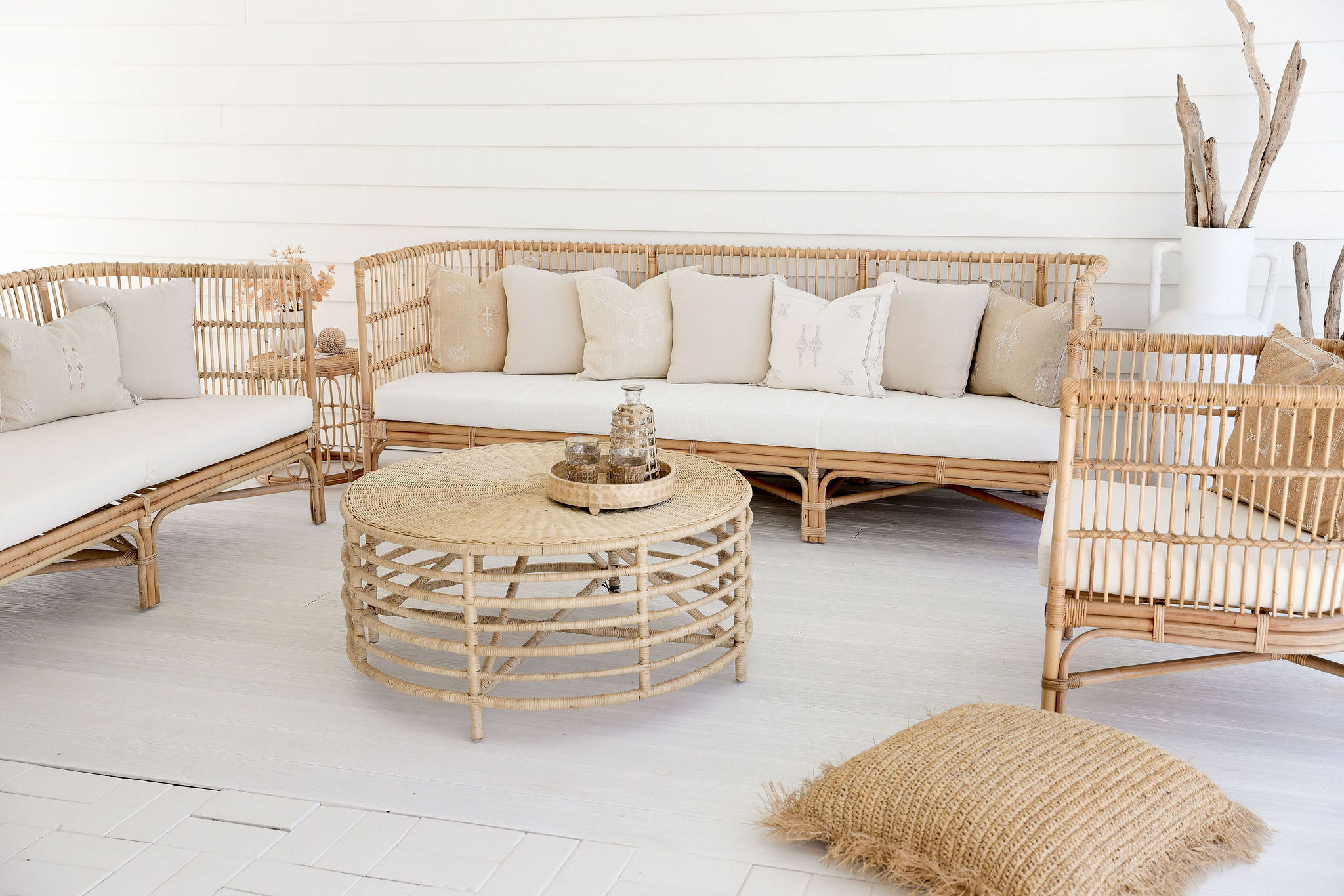 Wholesale wicker furniture discount