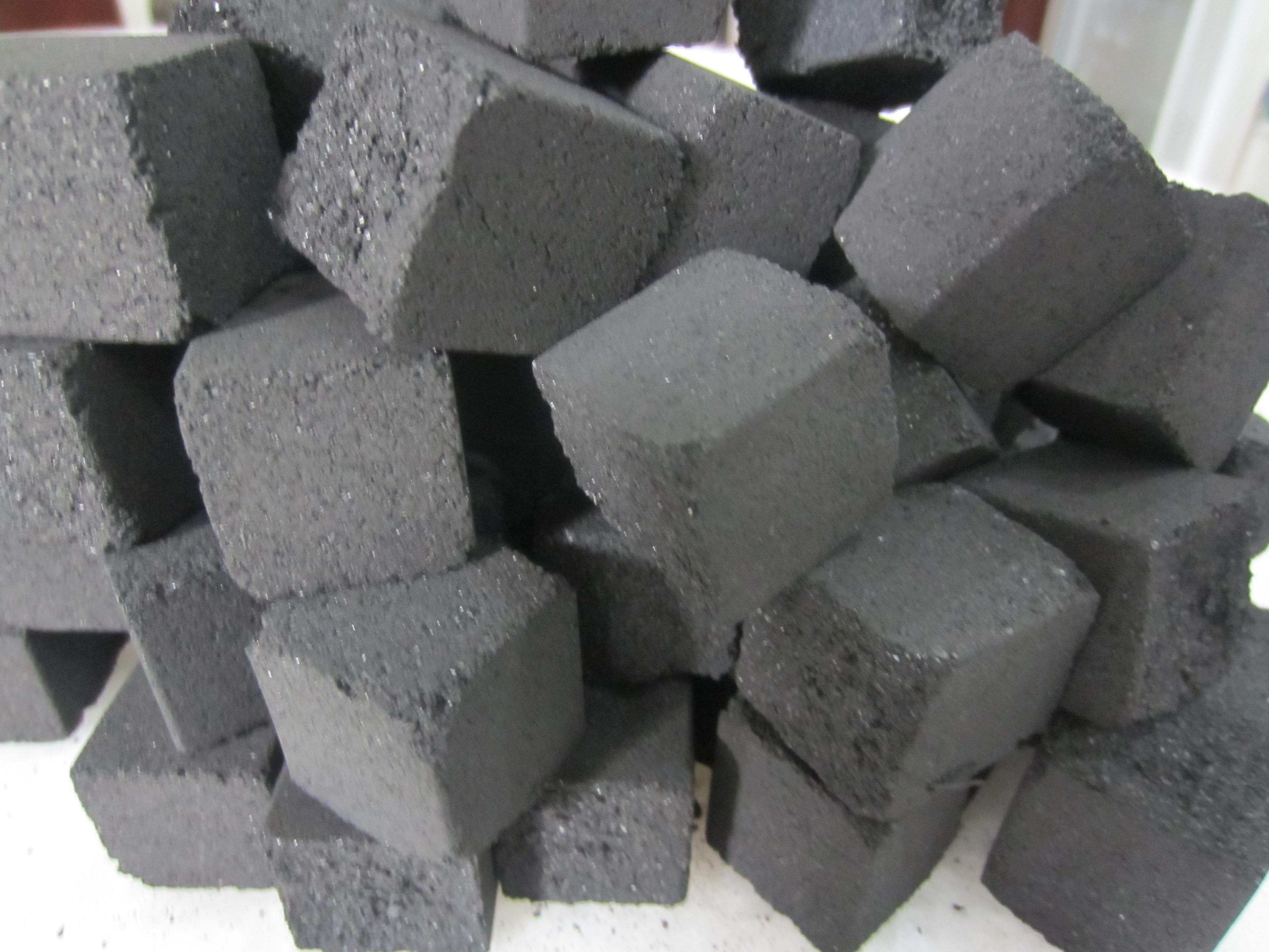 100% Coconut charcoal briquette from vietnam