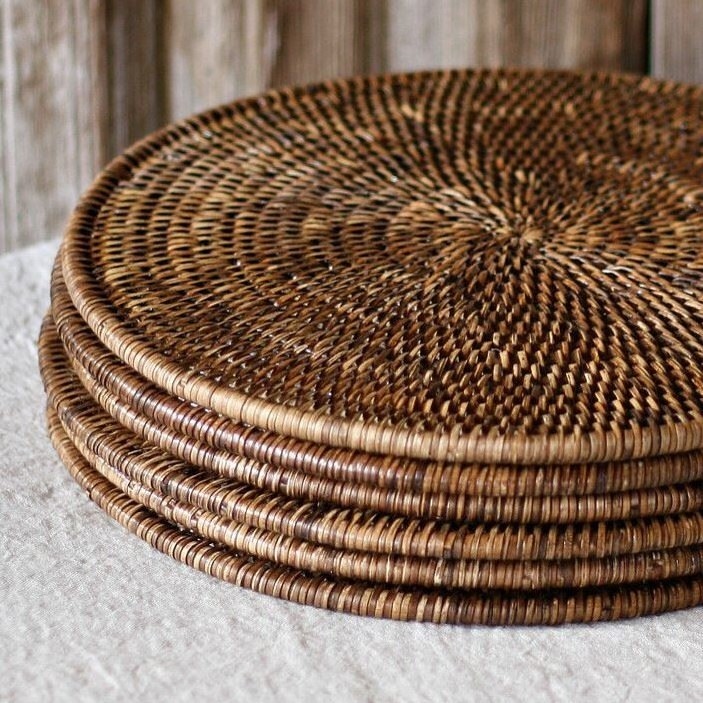 Natural rattan charger plate/Give your table setting some flair with these rattan charger plates