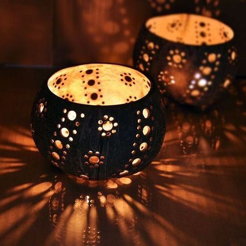 Coconut Shell Lamp Customized Pattern Handicraft Natural Handmade Handicraft Gift Coconut Candle Made by Vietnamese Artisans