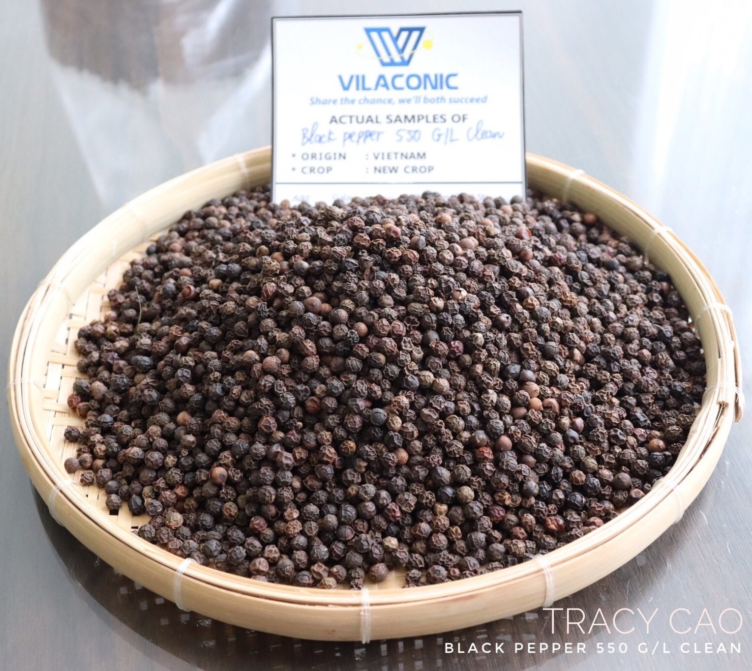 550G/L Cleaned High quality Black Pepper from Vietnam Dried 100 % Black Pepper Non-GMO Good Taste - WA +84924736232 Mr Kelvin