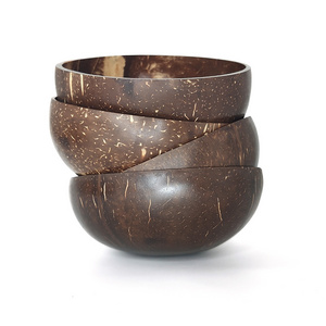 Wholesale High Quality Unique Handcraft Engraved Bamboo Coconut Bowls Wholesale Coconut Shell Engraved Bowl