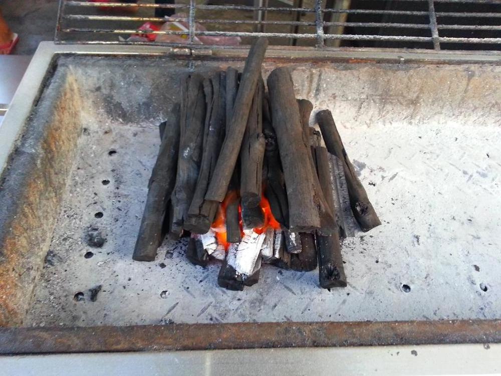 MANGROVE HARDWOOD Black Charcoal LUMP Charcoal - Extremely HOT