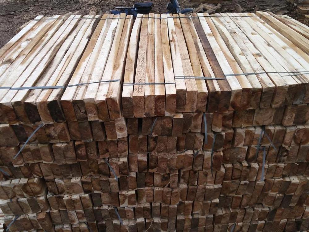 ACACIA WOOD - TIMBER WITH SMOOTH SURFACE