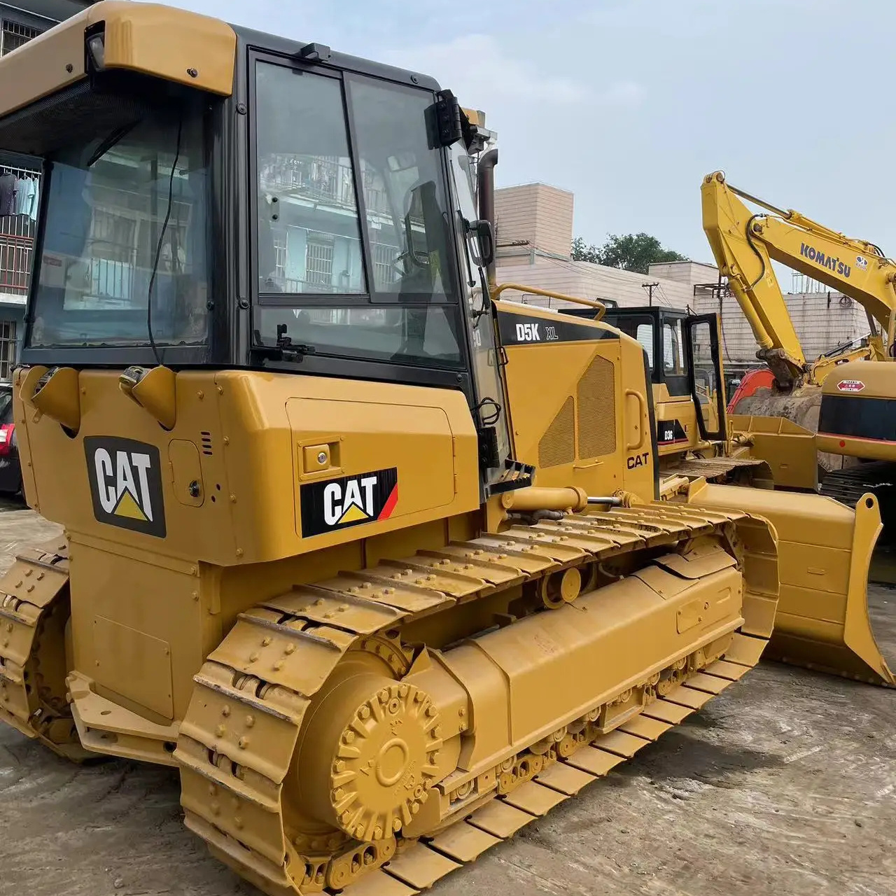 Used cat bulldozer D5K crawler dozer D5K series with good running condition welcome to ask