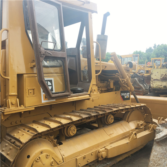 CHEAP PRICE USED BULLDOZER D6D ON SALE