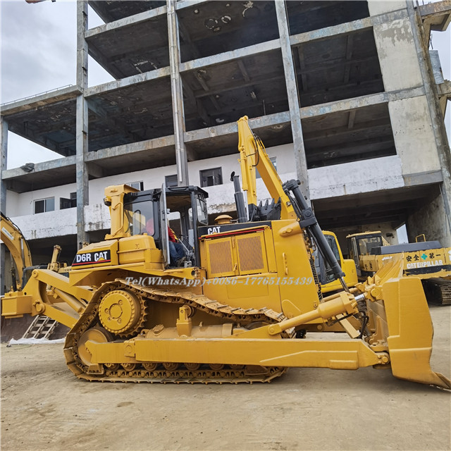 Reliable And Durable BullDozer D6R Full Hydraulic Compact Bulldozer Type for sale