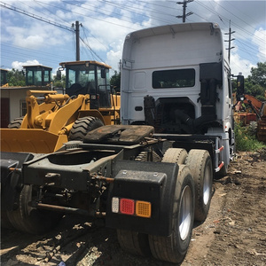 Howo A7 6X4 375 Trucks 6X6 Sinotruk Sale 371 Heavy Duty 2015 International Used Tractor Truck 375