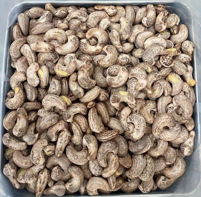 [SPECIAL DEAL] CASHEW NUTS ROASTED CASHEW NUTS ROASTED WITH SKIN CASHEW KERNEL WITH THE BEST PRICE FROM VIETNAM +84 363 565 928