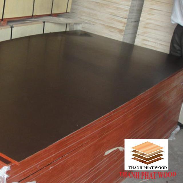 Black/Brown film faced plywood 1220*2440mm *18mm/ film face plywood for construction from Vietnam export to China