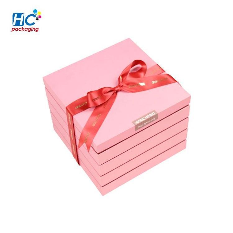 Luxury Paper Empty Strawberry Gift Box Sweet Bonbon Chocolate Packaging Box For Chocolate