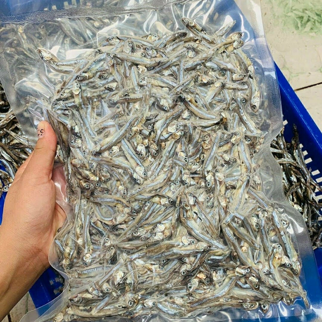 Dried Anchovy Well Sun Bulk/ OEM EU market - Dried Seafood Well sun- Seafood(at)linda(dot)com -W/S: 0084 9989 322 607