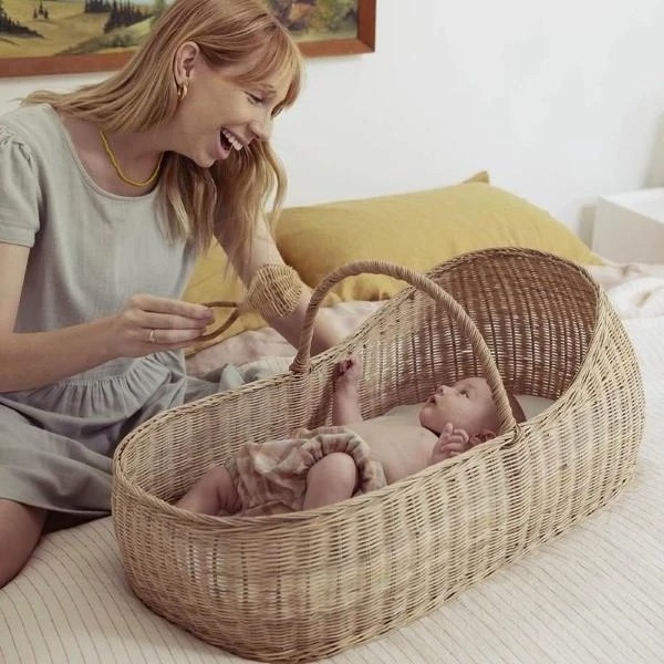 Wholesale Woven Natural Rattan Baby Diaper Changing Basket With Thick Foam Mattress Pad for Baby Changing Basket from Vietnam