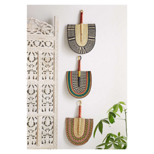 New Trend Colorful Seagrass Hand Fans Weaving HandWoven Straw Leaf Shape Bamboo Wall Art Hanging Fan Wall Decor Made in Vietnam