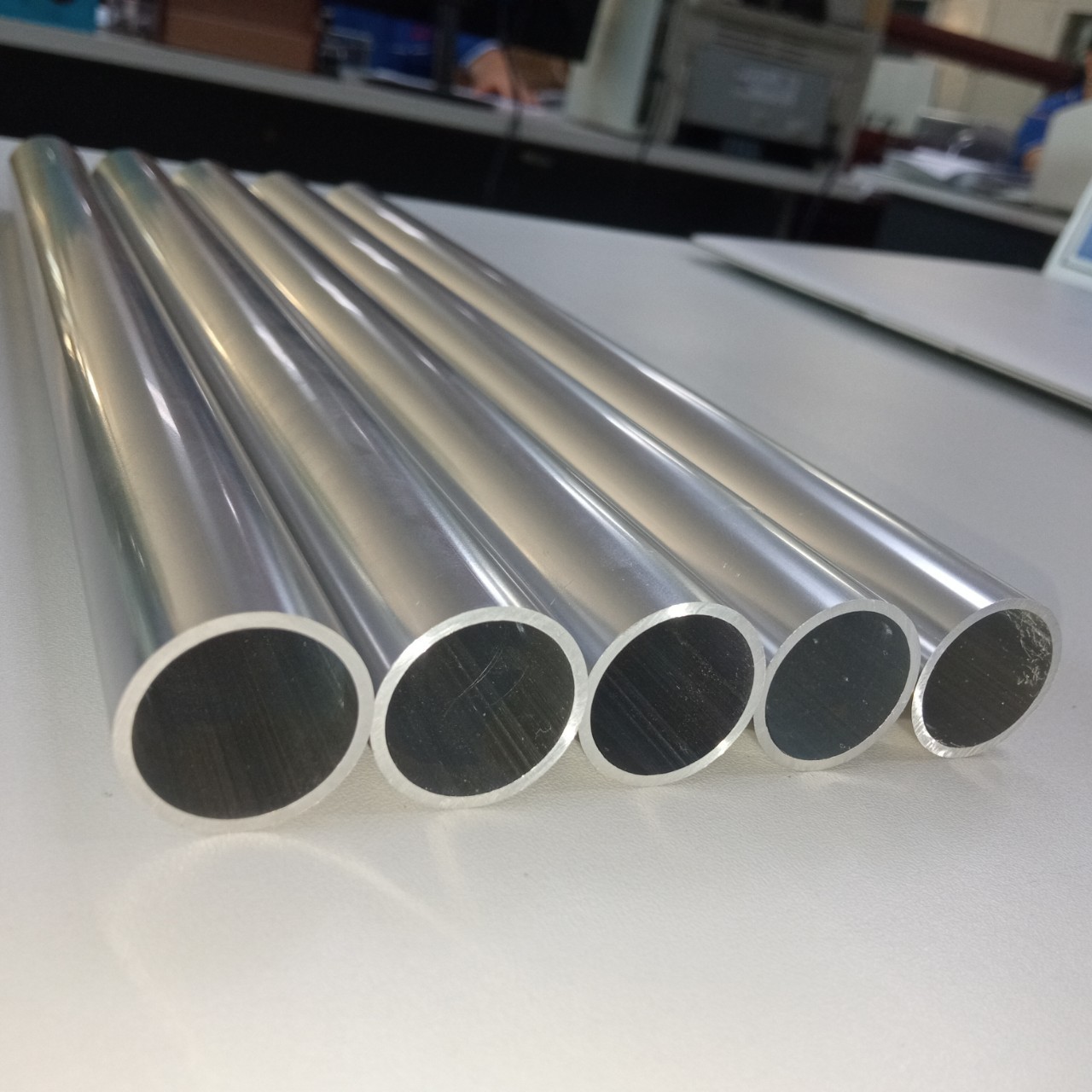 Bright Anodized tube aluminum profiles manufactured in song hong aluminium factory in vietnam